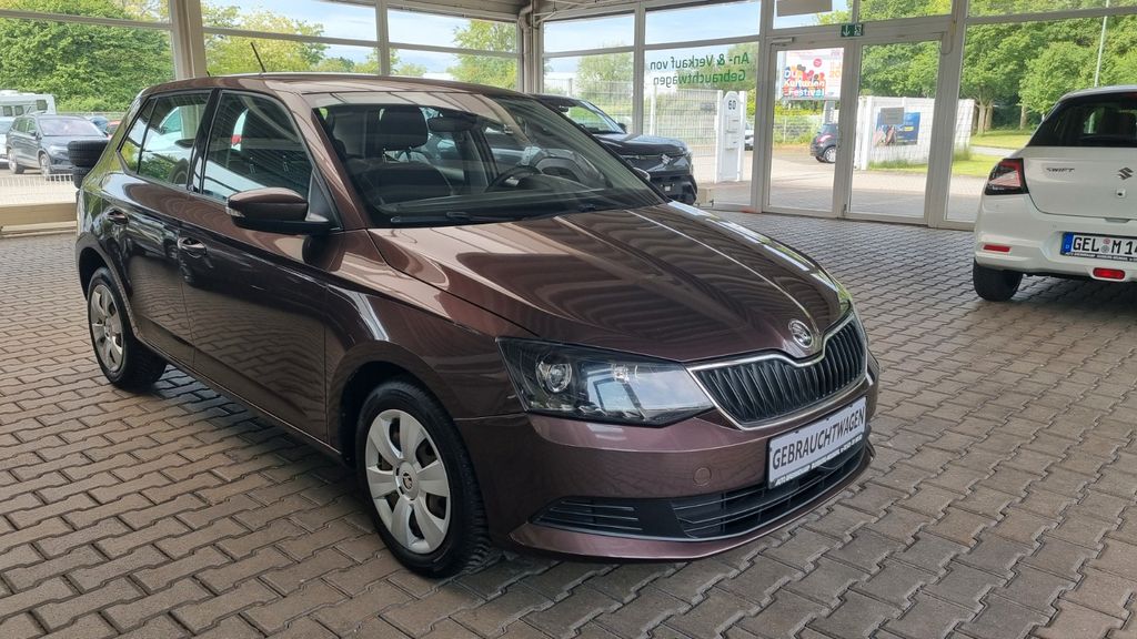 Skoda Fabia 109.000 km 7.650 &euro; Duisburg 47167