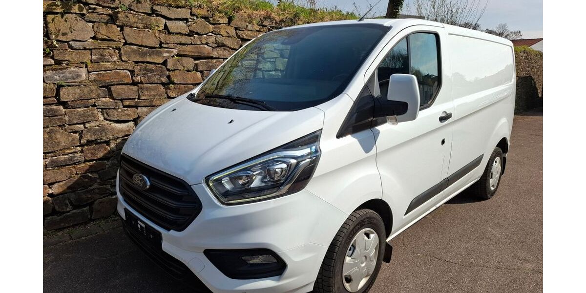 Ford Transit Custom 88.000 km 17.700 &euro; Mülheim an der Ruhr 45481