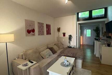Wohnung Oberhausen - 2.5 Zimmer, 64 m&sup2;, 500&euro; | Angebot:26766633
