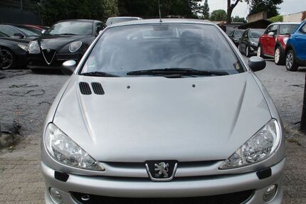 Peugeot 206 168.000 km 3.650 &euro; Oberhausen 46149
