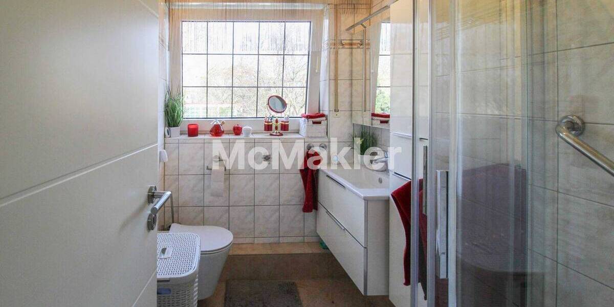 Etagenwohnung Duisburg Untermeiderich - 2 Zimmer, 64 m&sup2;, 109.000&euro; | Angebot:26156712