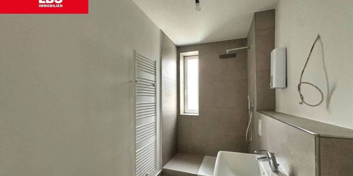 Etagenwohnung Gelsenkirchen Beckhausen - 3 Zimmer, 72 m&sup2;, 175.000&euro; | Angebot:26037115