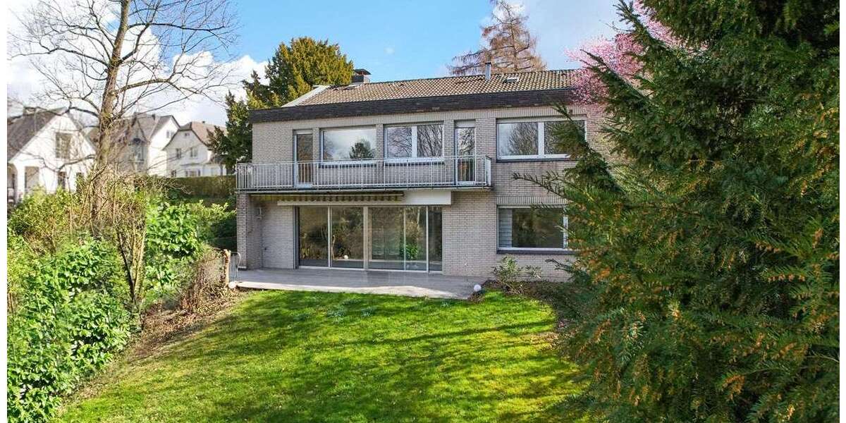 Einfamilienhaus Mülheim an der Ruhr Menden-Holthausen - 8 Zimmer, 260 m&sup2;, 769.000&euro; | Angebot:26021825