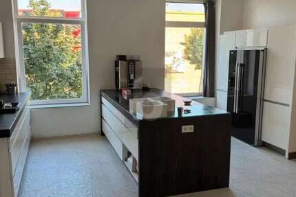 Haus Duisburg Laar - 25 Zimmer, 826 m&sup2;, 1.500.000&euro; | Angebot:26154586