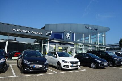 Peugeot 208 100 km 30.990 &euro; Bochum 44801