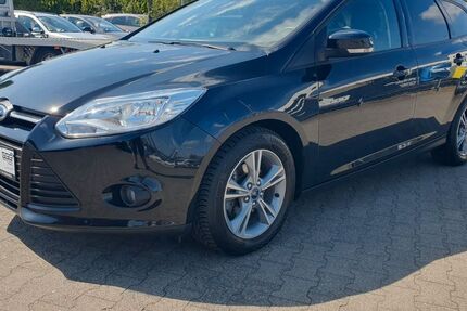 Ford Focus 69.902 km 7.999 &euro; Essen 45326