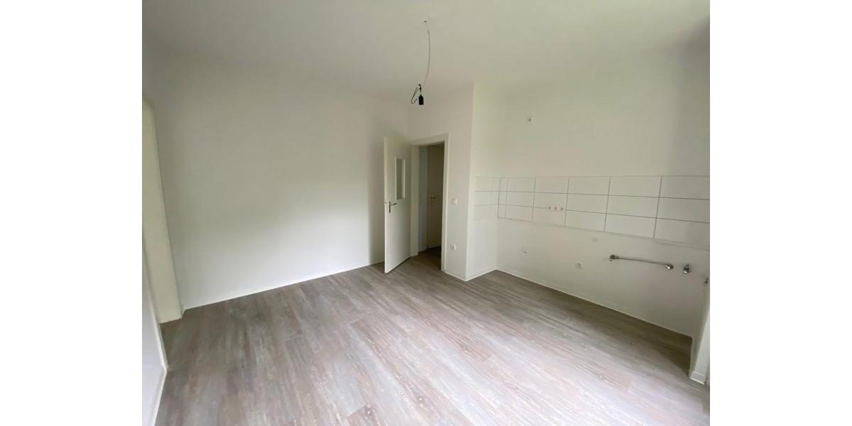 Erdgeschoßwohnung Essen Stadtbezirk VI - 2 Zimmer, 37 m&sup2;, 373&euro; | Angebot:26275261
