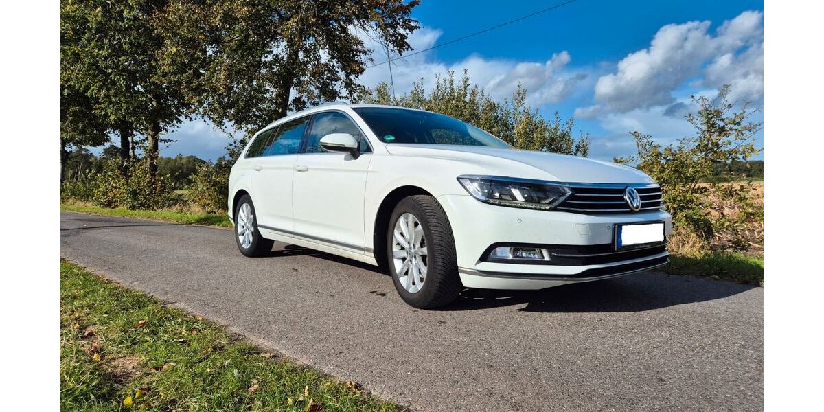VW Passat Variant 169.000 km 12.333 &euro; Borken 46325