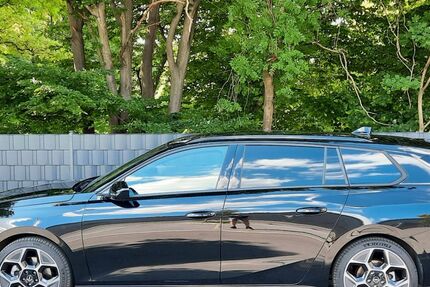 Opel Astra 5.800 km 25.700 &euro; Bochum 44879