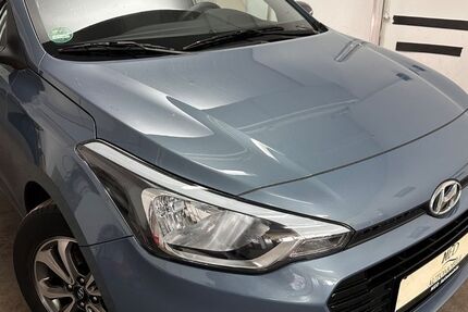 Hyundai i20 115.000 km 7.900 &euro; ESSEN 45326