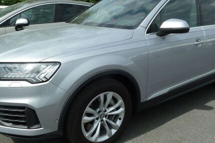 Audi Q7 170.000 km 34.900 &euro; Duisburg 47269
