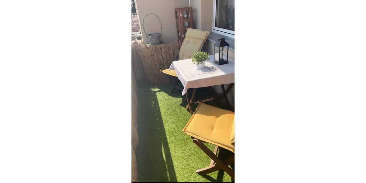 Dachgeschoßwohnung Essen Stadtbezirk II - 2.5 Zimmer, 59 m&sup2;, 740&euro; | Angebot:26285594