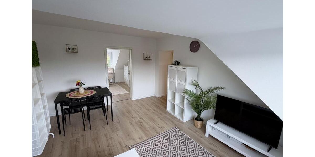 Dachgeschoßwohnung Gelsenkirchen Erle - 4 Zimmer, 81 m&sup2;, 189.000&euro; | Angebot:27269700