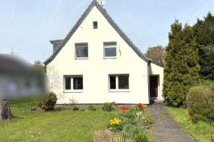 Haus Dinslaken Hiesfeld - 6 Zimmer, 135 m&sup2;, 439.000&euro; | Angebot:26400861
