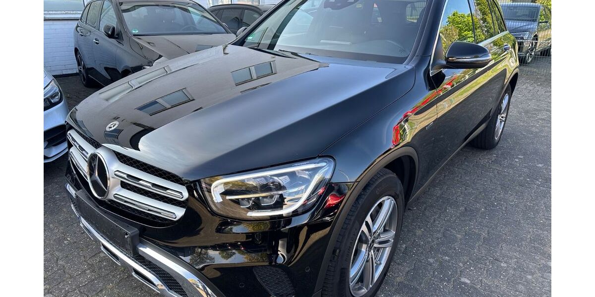 Mercedes-Benz GLC 300 144.000 km 27.950 &euro; Borken 46325
