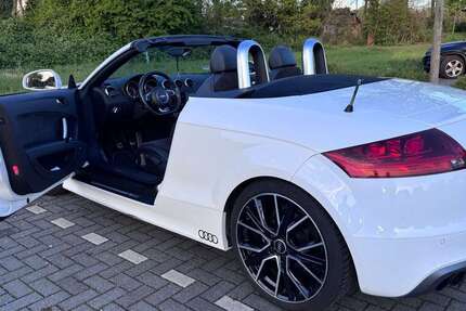 Audi TT 174.000 km 13.800 &euro; Oberhausen 46149