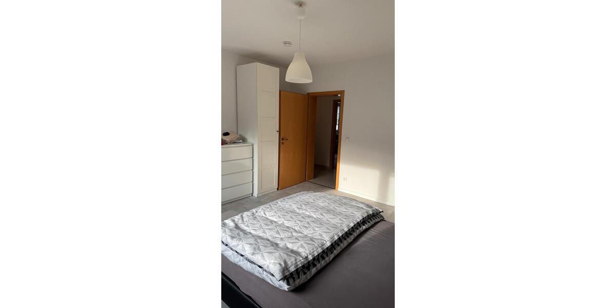 Etagenwohnung Duisburg Mittelmeiderich - 2 Zimmer, 60 m&sup2;, 760&euro; | Angebot:26296343