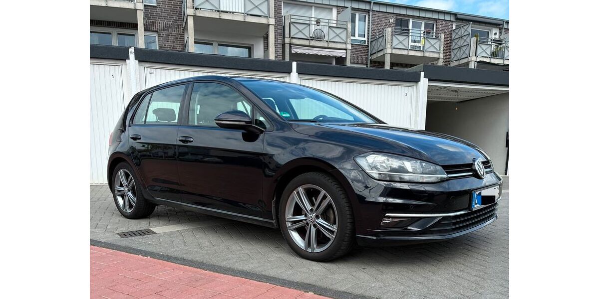 VW Golf 114.900 km 15.490 &euro; Dinslaken 45353