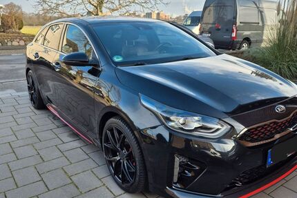 Kia pro ceed / ProCeed 75.420 km 19.400 &euro; Duisburg 47259