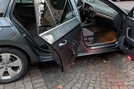 Skoda Superb 69.000 km 21.500 &euro; Gelsenkirchen 45899