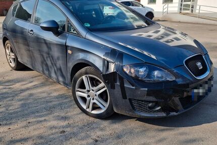 Seat Leon 129.000 km 2.750 &euro; Essen 45356