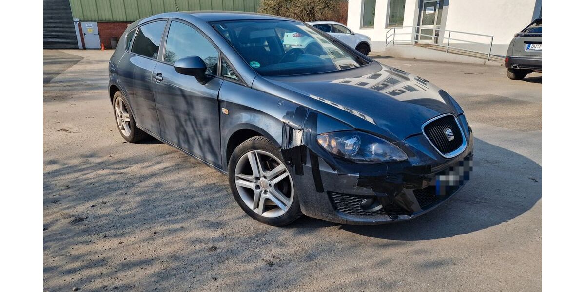 Seat Leon 129.000 km 2.750 &euro; Essen 45356