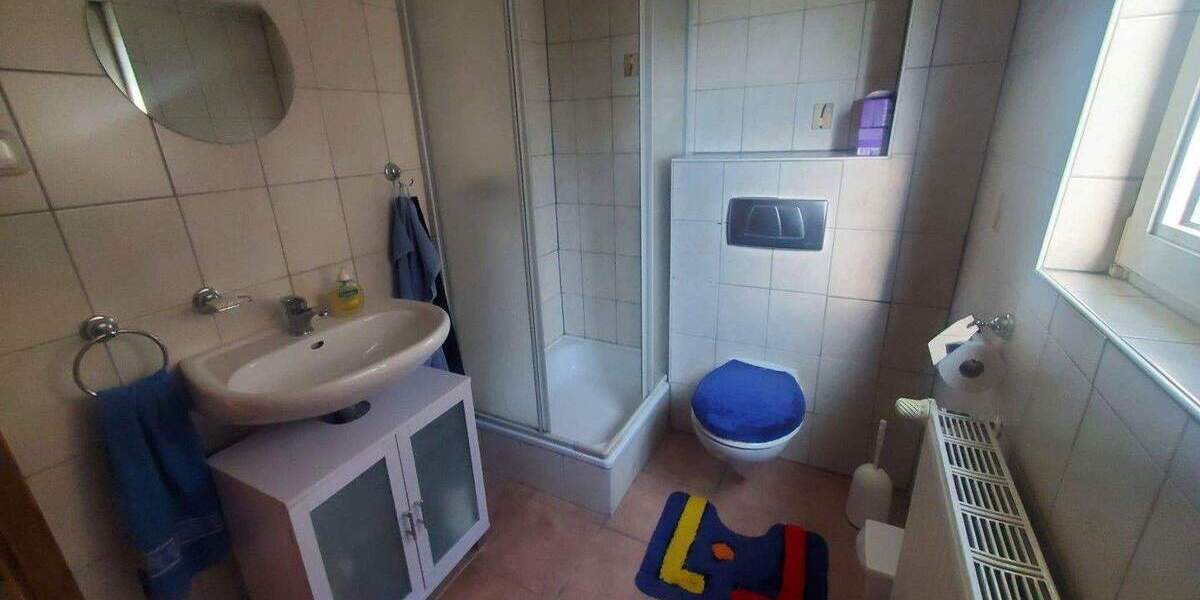 Doppelhaushälfte Rheinberg Orsoy - 7 Zimmer, 126 m&sup2;, 370.000&euro; | Angebot:25781574