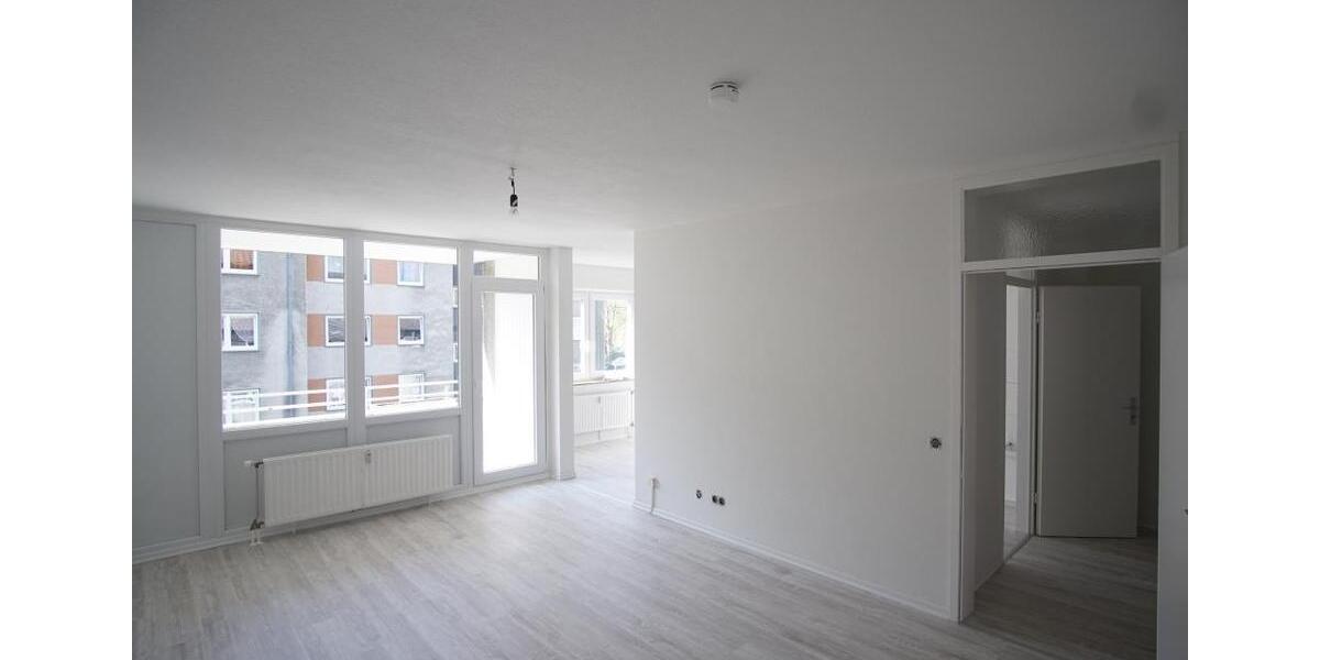 Etagenwohnung Essen Stadtbezirk VI - 3 Zimmer, 81 m&sup2;, 699&euro; | Angebot:25373770
