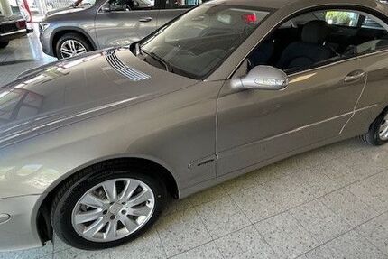Mercedes-Benz CLK 200 111.751 km 10.900 &euro; Duisburg 47138