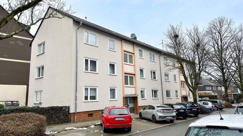 Etagenwohnung Essen Altendorf - 3 Zimmer, 53 m&sup2;, 75.000&euro; | Angebot:25798101