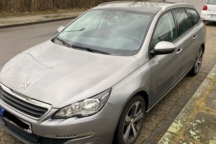 Peugeot 308 193.000 km 6.200 &euro; Oberhausen 45309