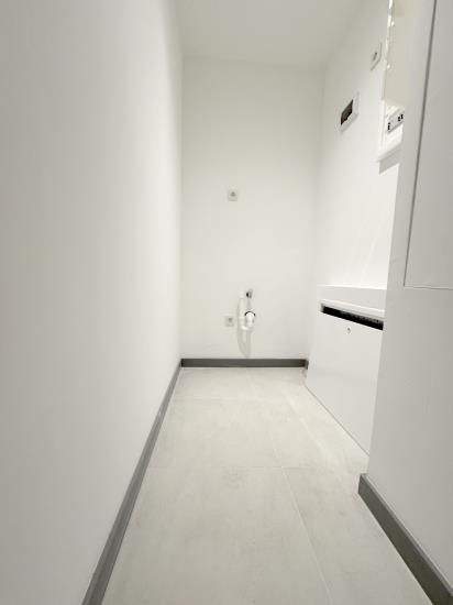 Etagenwohnung Oberhausen Altstadt-Süd - 2 Zimmer, 127 m&sup2;, 1.250&euro; | Angebot:25748233