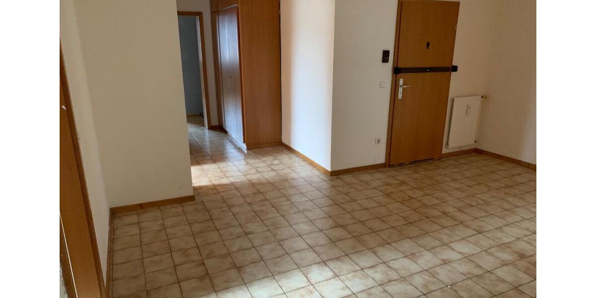 Etagenwohnung Bochum Bochum-Mitte - 3 Zimmer, 90 m&sup2;, 780&euro; | Angebot:26041657
