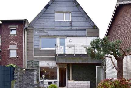 Haus Oberhausen Schmachtendorf - 10 Zimmer, 262 m&sup2;, 349.000&euro; | Angebot:24272501