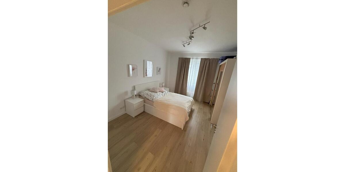 Etagenwohnung Bochum Bochum-Nord - 1 Zimmer, 62 m&sup2;, 500&euro; | Angebot:26311902