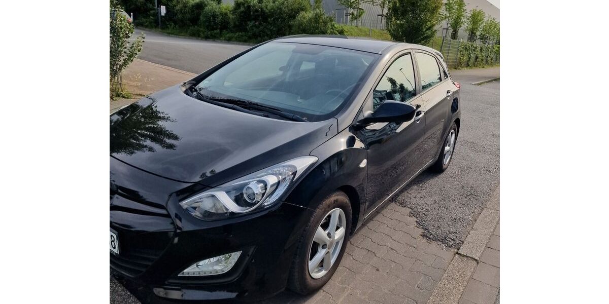Hyundai i30 129.500 km 6.490 &euro; Gelsenkirchen 45888