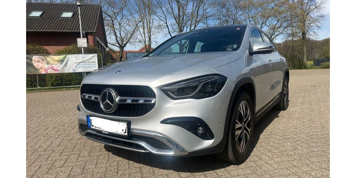 Mercedes-Benz GLA 180 113.000 km 27.999 &euro; Dülmen 48249