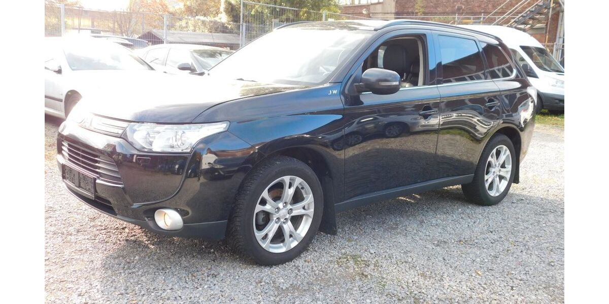 Mitsubishi Outlander 196.582 km 6.499 &euro; Mülheim 45473