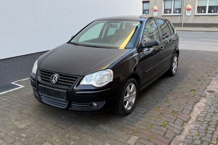 VW Polo 185.580 km 3.050 &euro; Recklinghausen 45663