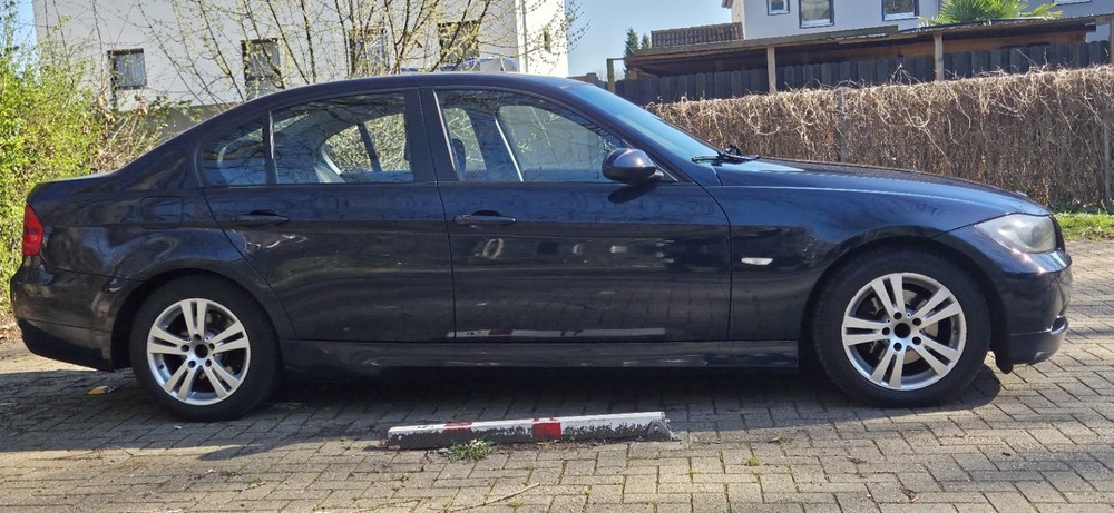 BMW E90 234.326 km 2.950 &euro; Duisburg 47051