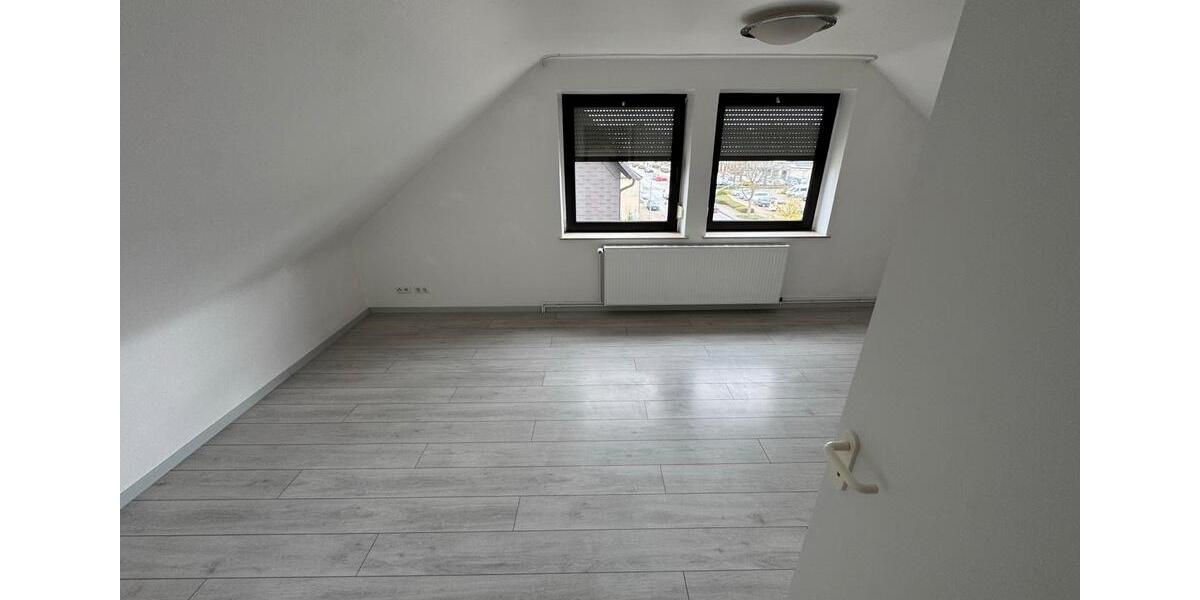 Dachgeschoßwohnung Datteln - 2 Zimmer, 52 m&sup2;, 400&euro; | Angebot:25990107