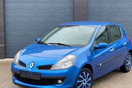 Renault Clio 192.000 km 2.400 &euro; Raesfeld 46348