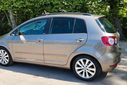 VW Golf Plus 168.000 km 5.700 &euro; Oberhausen 46147