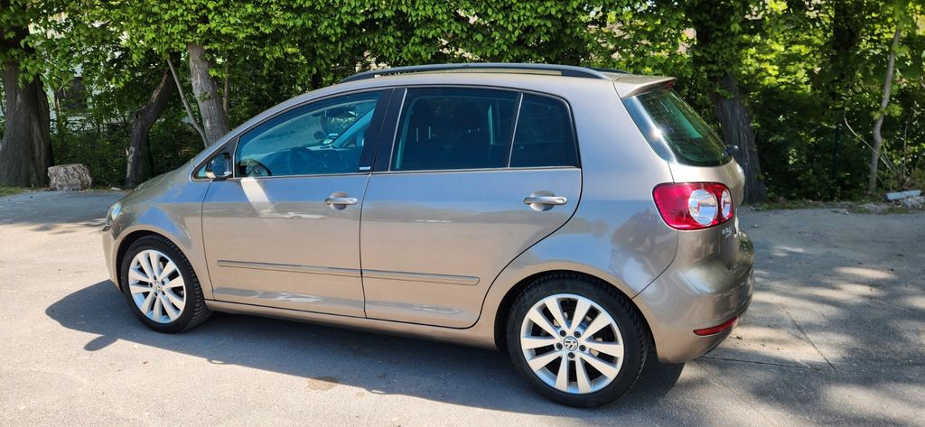 VW Golf Plus 168.000 km 5.700 &euro; Oberhausen 46147