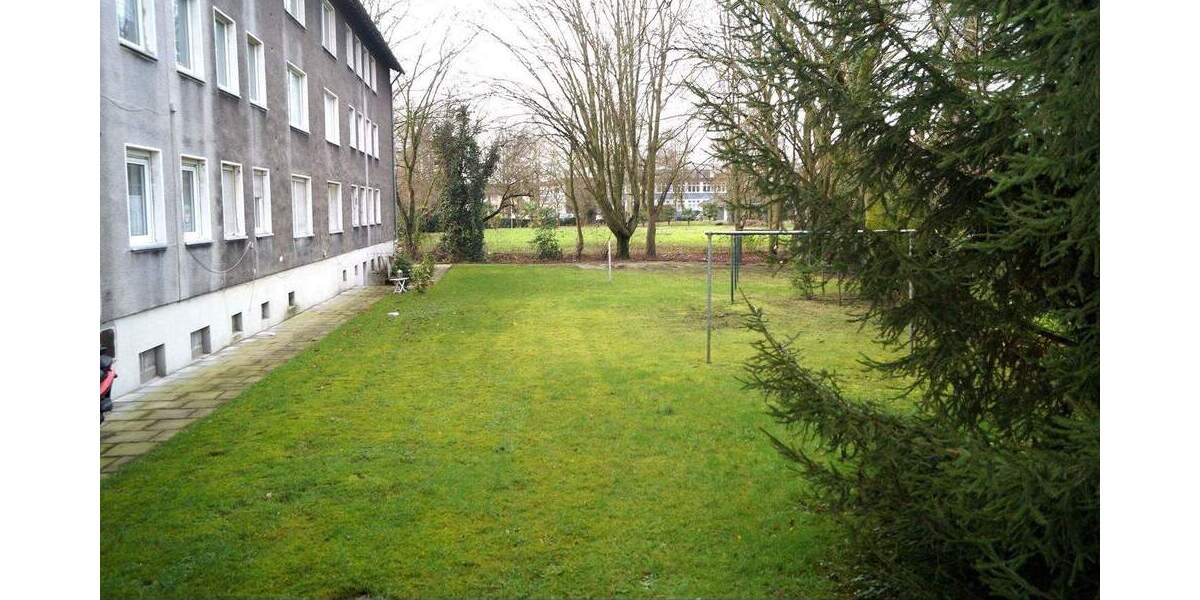 Etagenwohnung Gelsenkirchen Ückendorf - 2 Zimmer, 62 m&sup2;, 350&euro; | Angebot:25679213