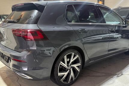 VW Golf 30.356 km 20.000 &euro; Voerde 46562