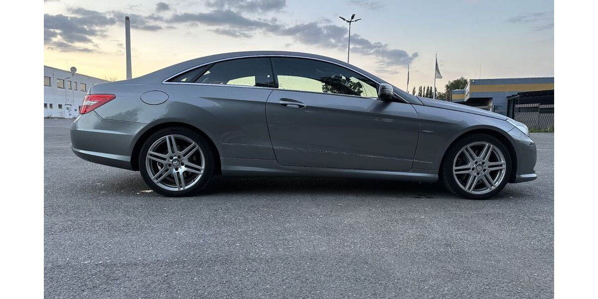 Mercedes-Benz E 250 69.000 km 17.500 &euro; Herne 44623