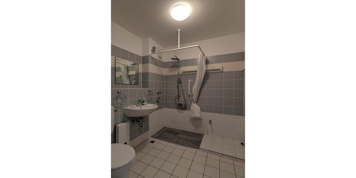 Erdgeschoßwohnung Oberhausen - 1 Zimmer, 41 m&sup2;, 369&euro; | Angebot:24305641