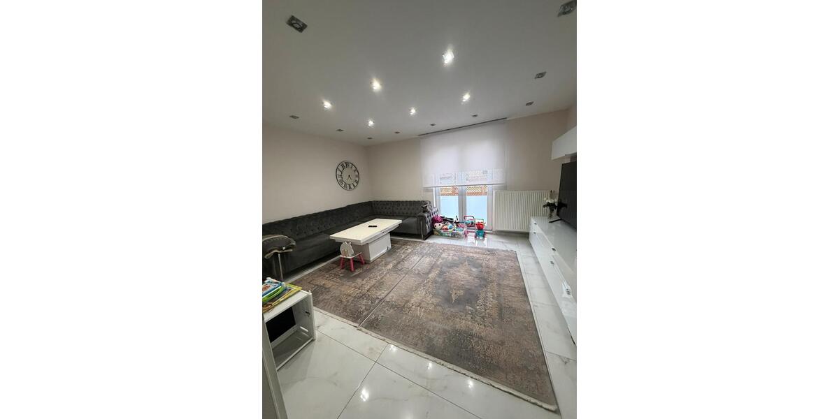 Reihenhaus Gladbeck Alt-Rentfort - 4 Zimmer, 64 m&sup2;, 2.240&euro; | Angebot:26283578