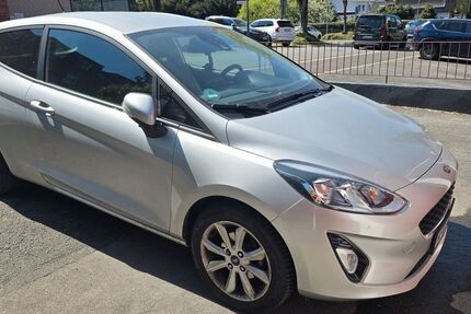 Ford Fiesta 63.200 km 10.300 &euro; OER-ERKENSCHWICK 45739